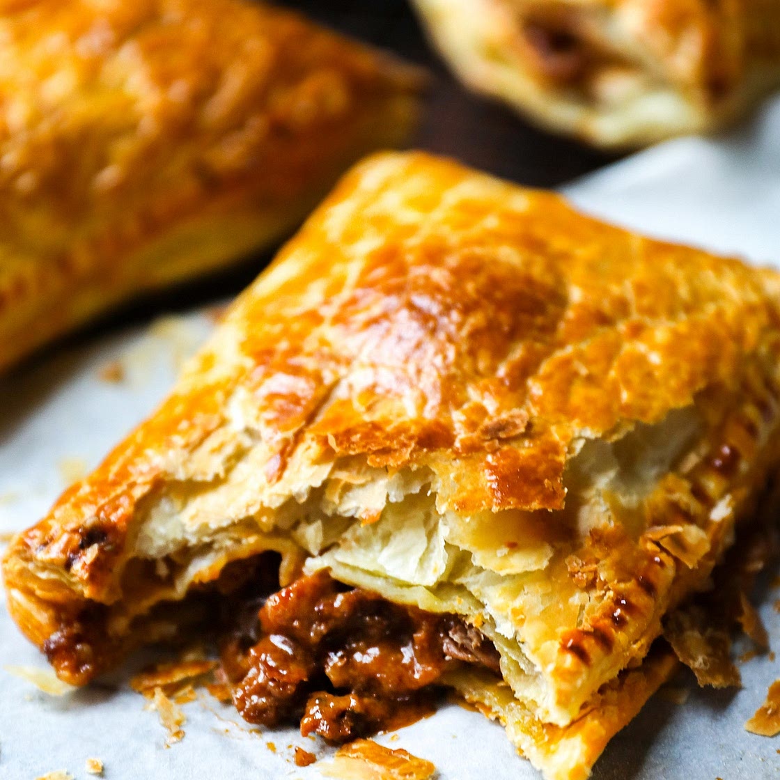 Pepper steak pie