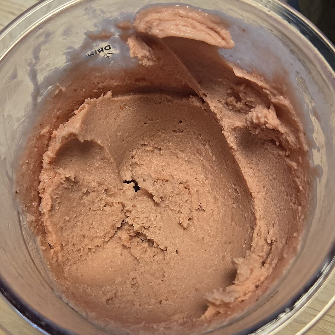 Ninja Creami Healthy Delicious Fruit FroYo