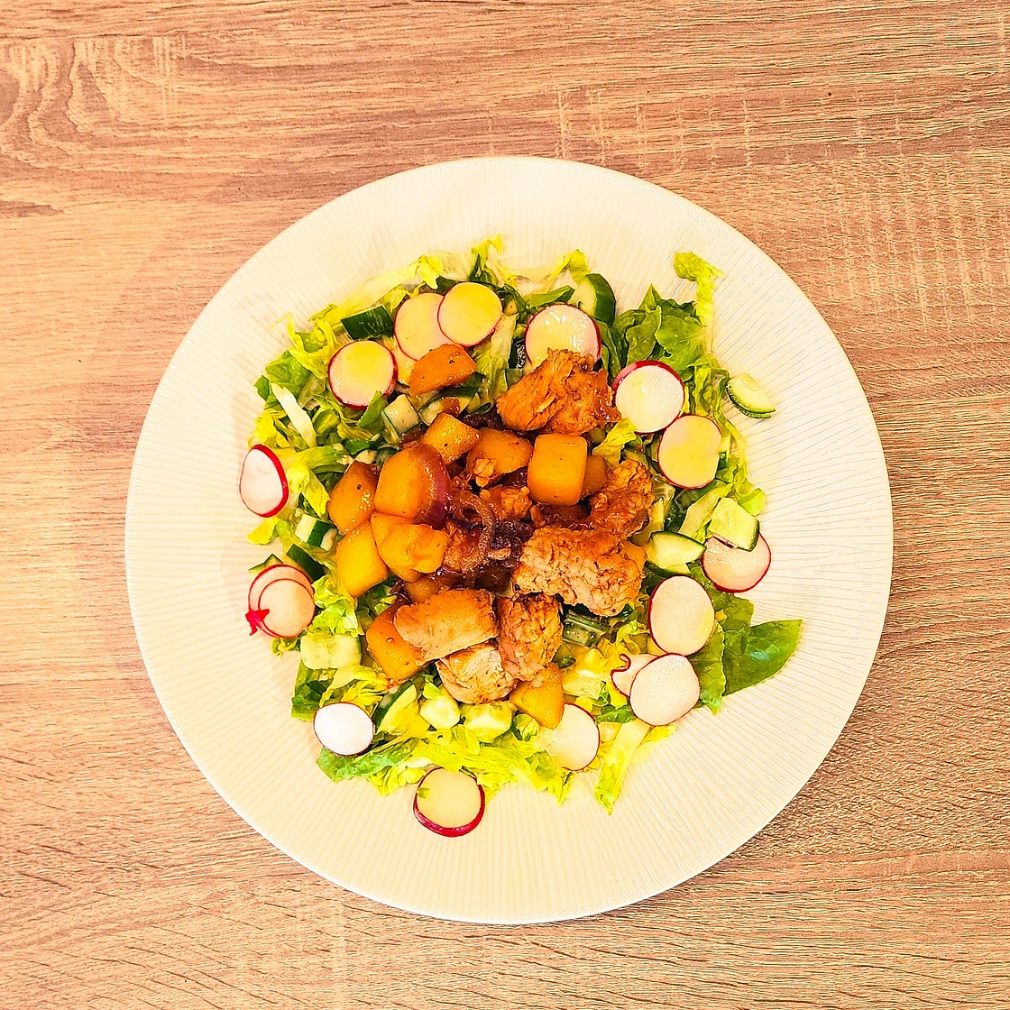 Salade garnie de dinde façon tandoori