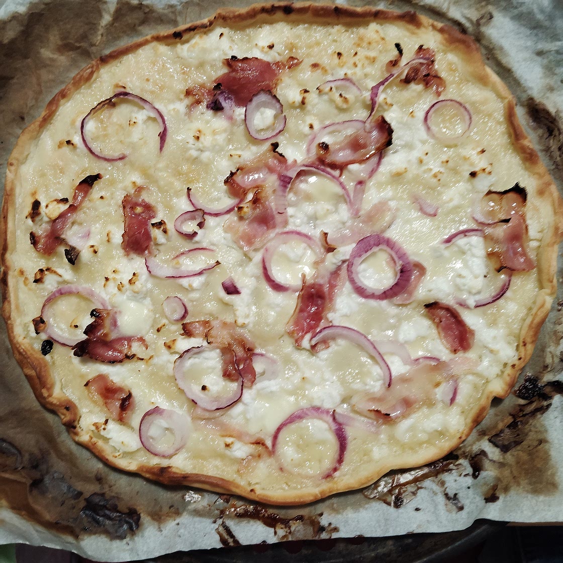 Pizza chèvre miel