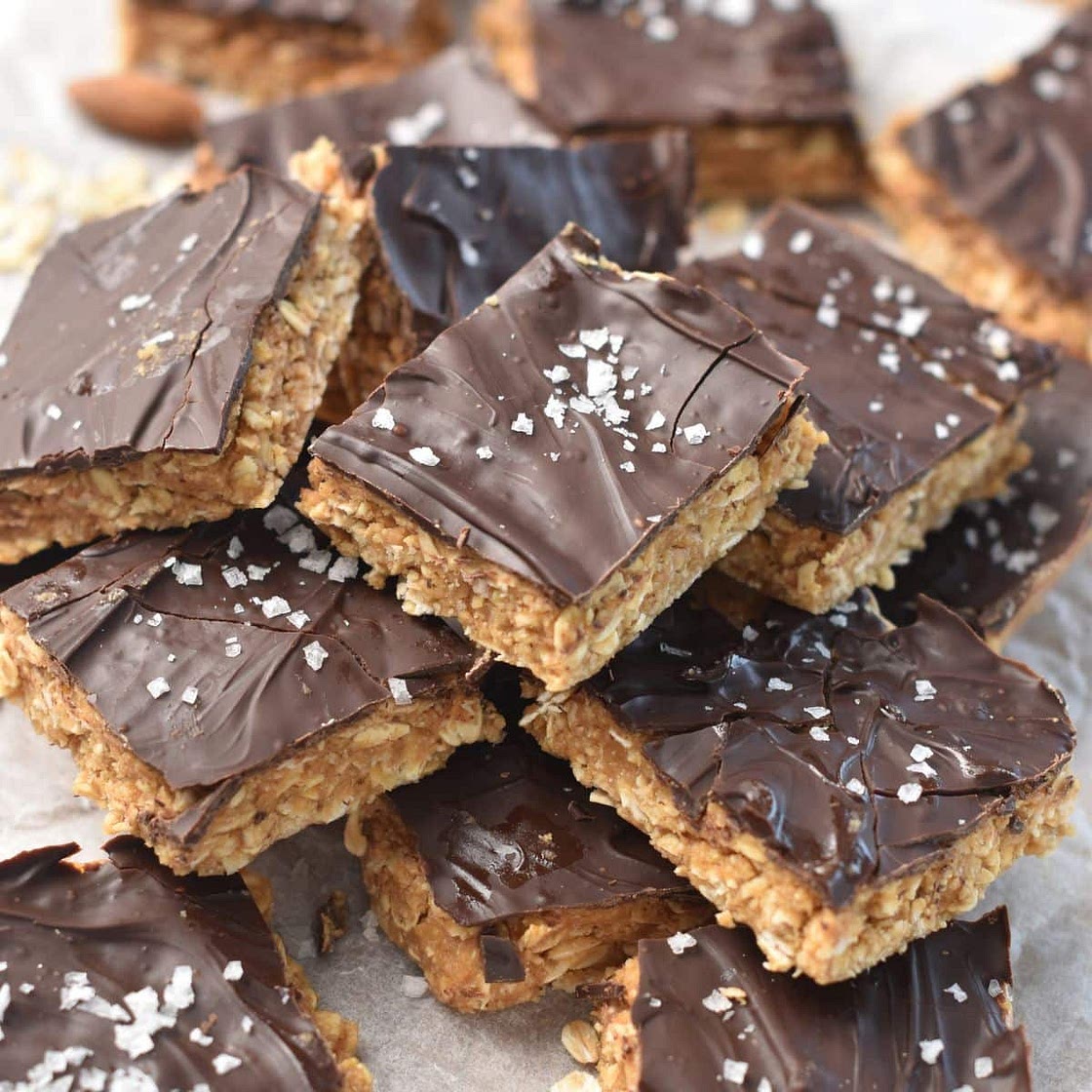 Healthy No-bake Oatmeal Peanut Butter Bars