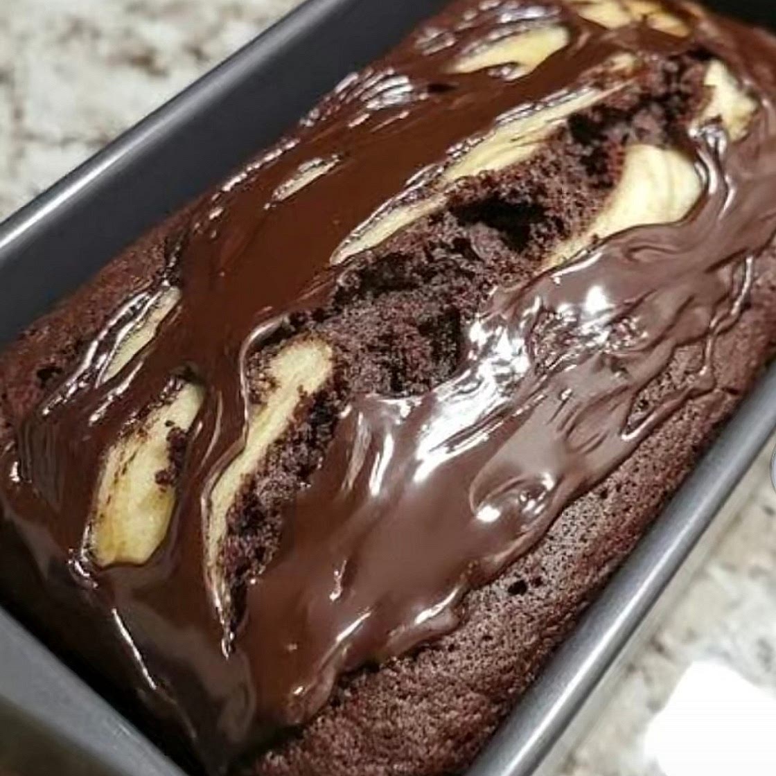Banana chocolate Swirl bread 