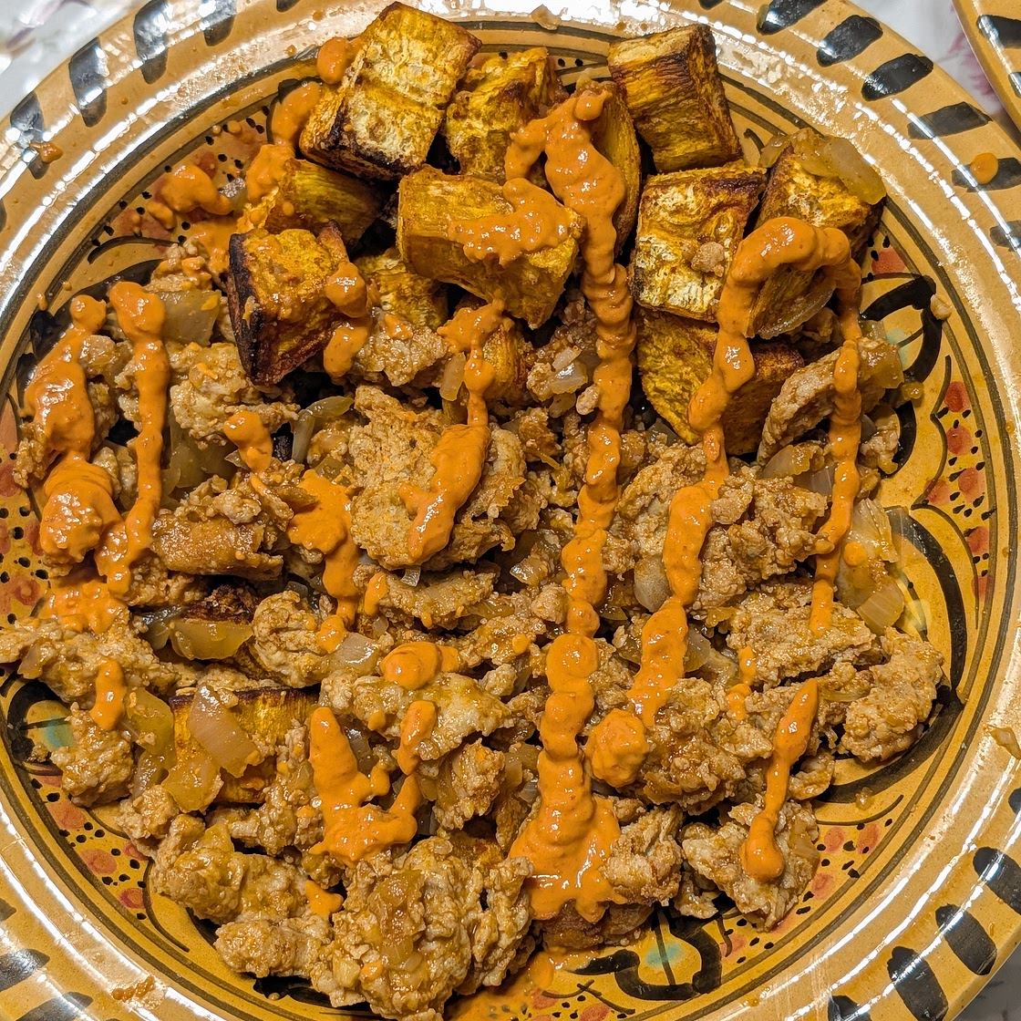 Sweet Potato Turkey Bowls with Creamy Chipotle Pepper Sauce