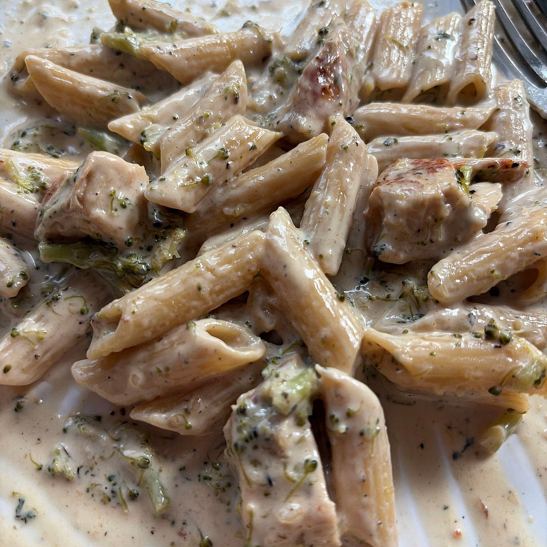 Chicken Broccoli Alfredo