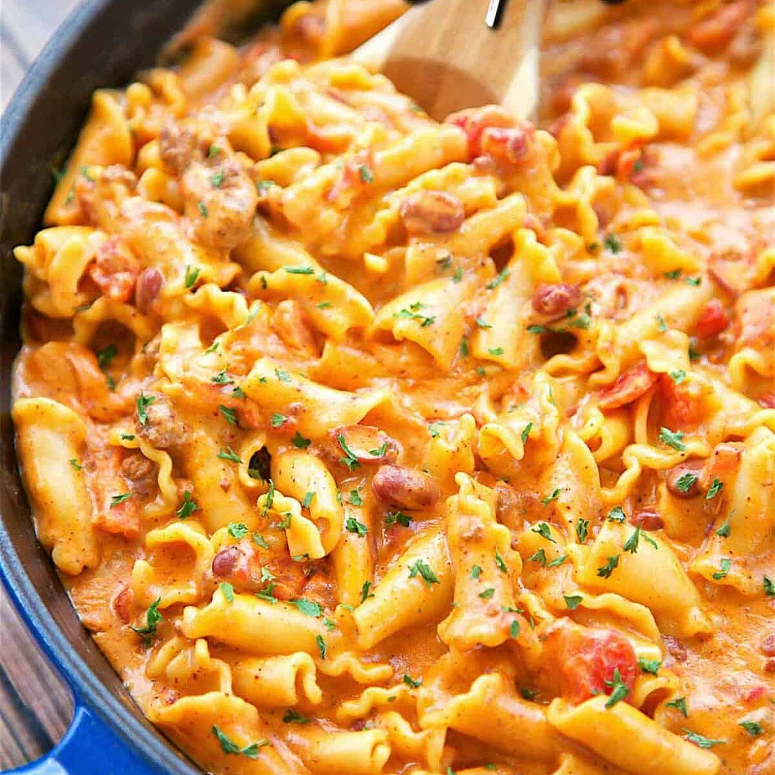 One Pot Chili Cheese Pasta