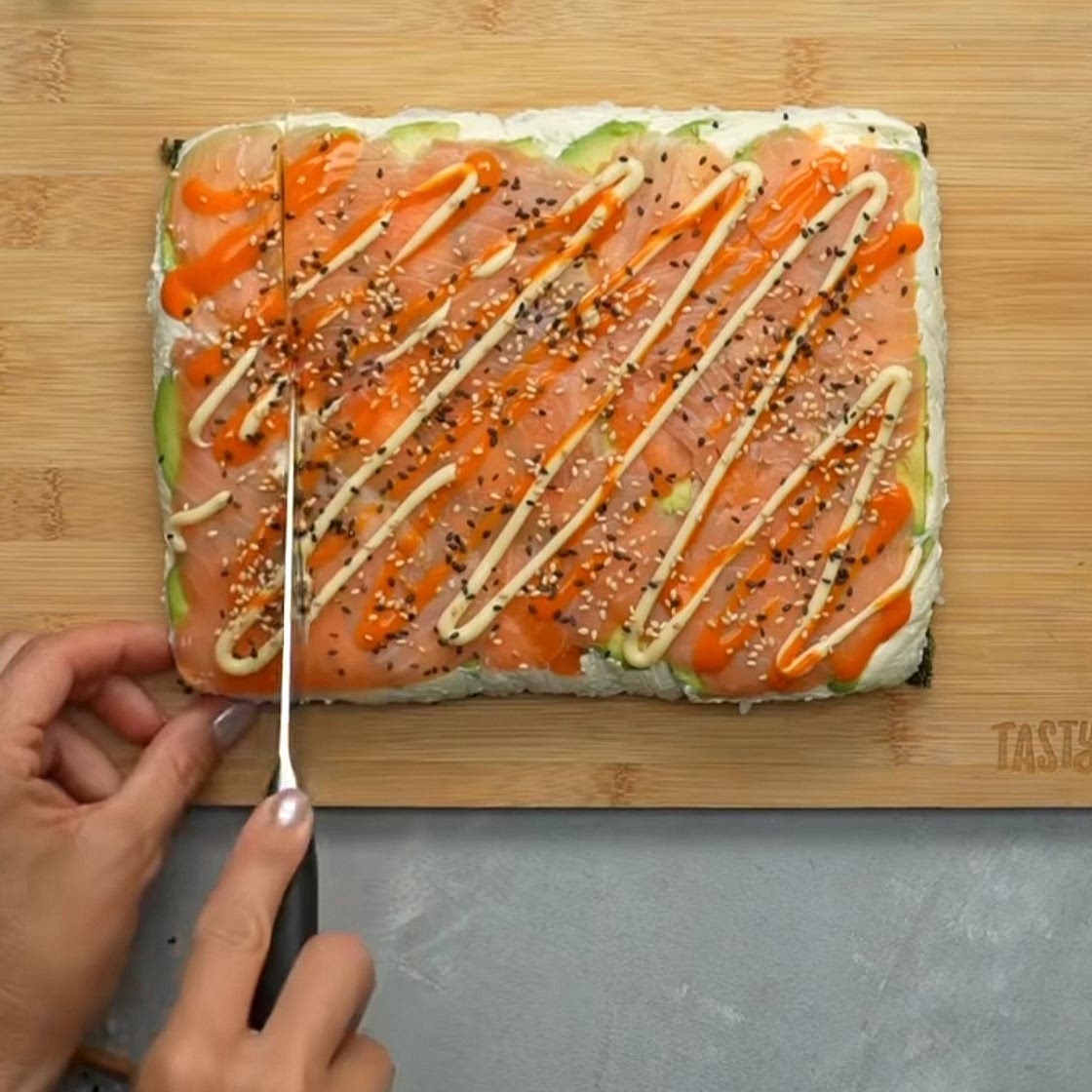Sushi cake