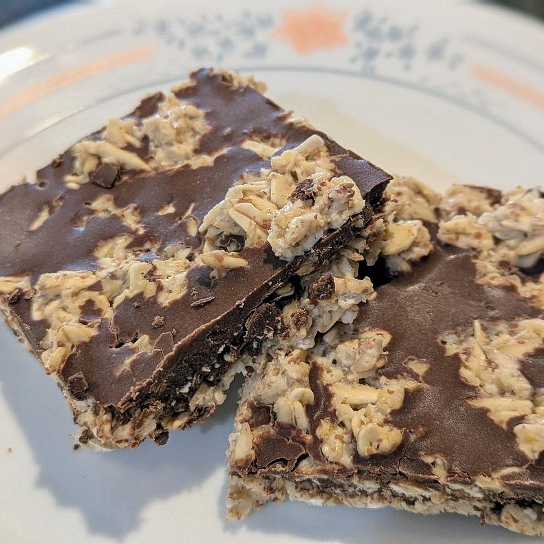 No Nut Fudge Bars