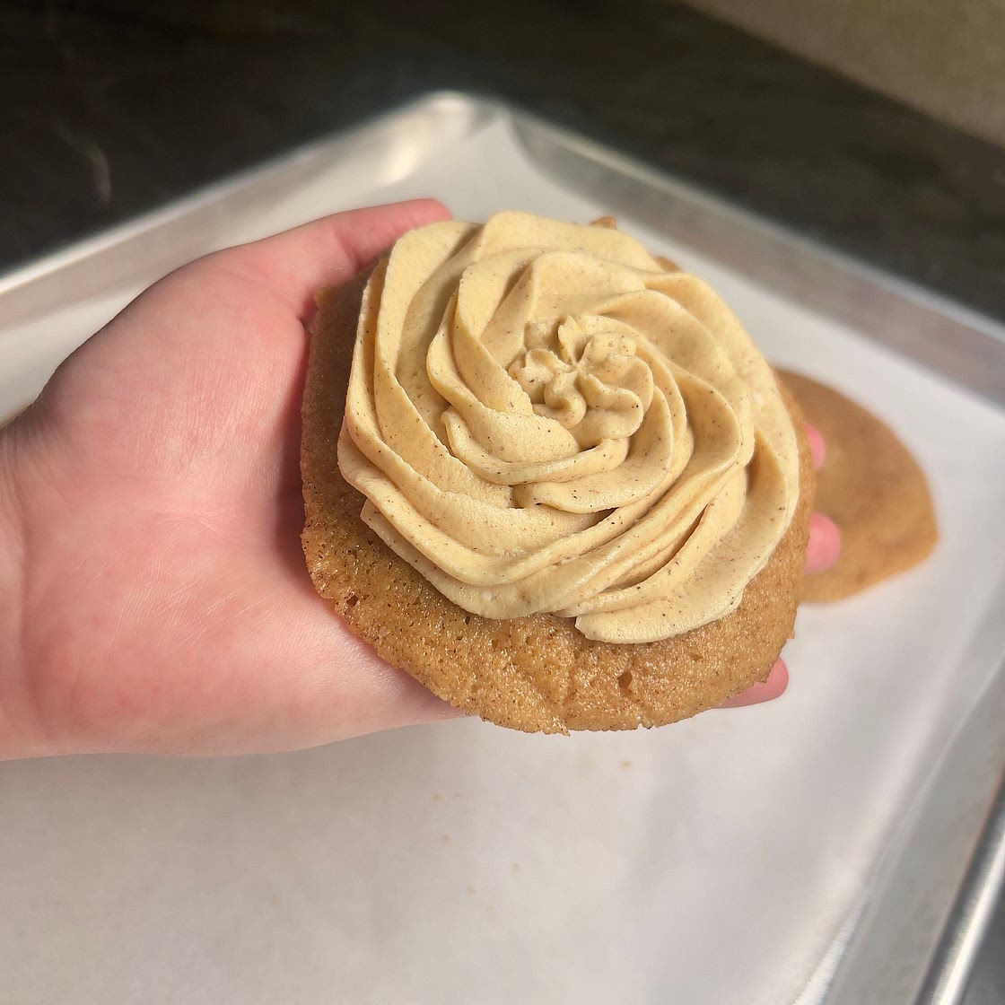 Copycat Crumbl Snickerdoodle (lower calorie)