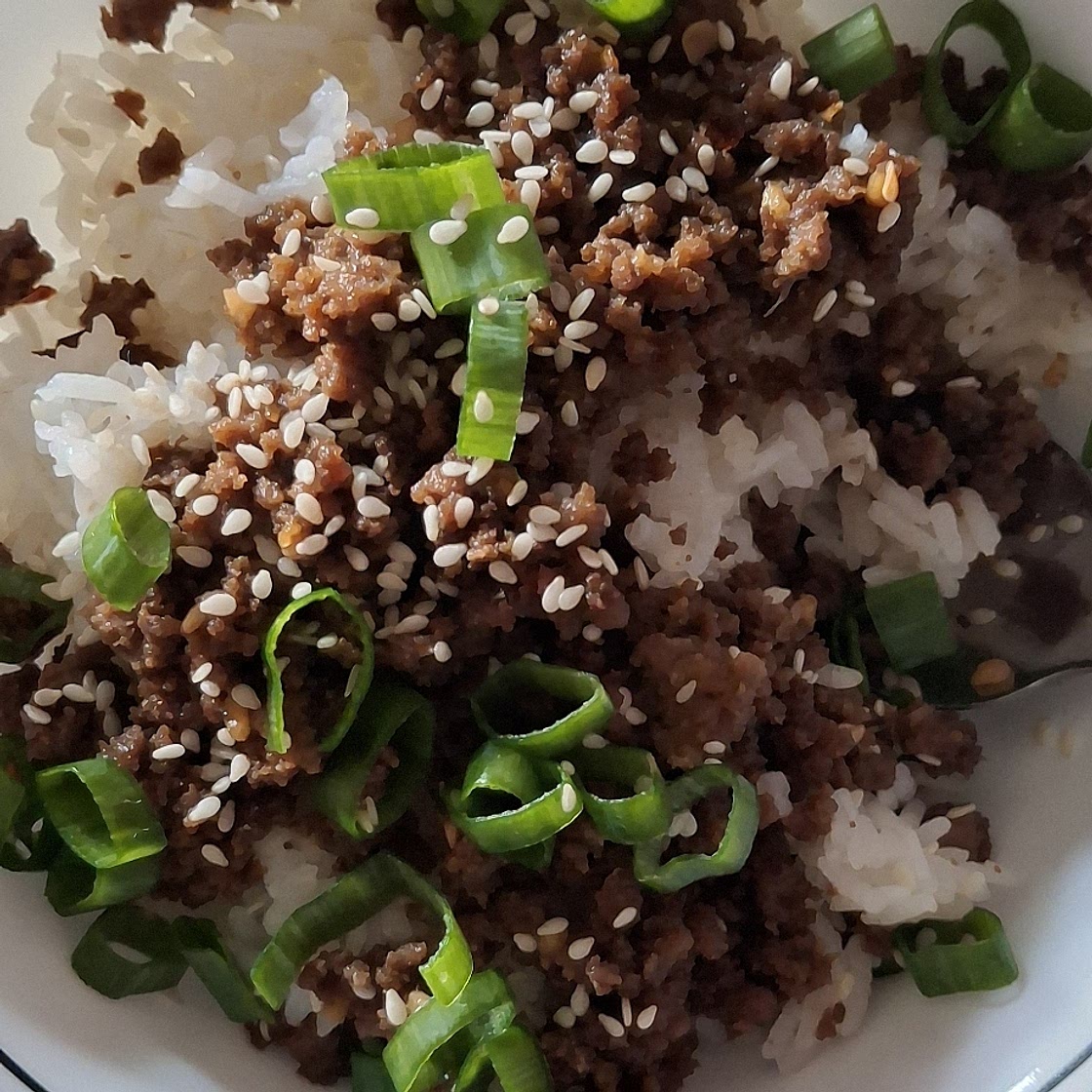 Korean Ground Beef and Rice Bowls