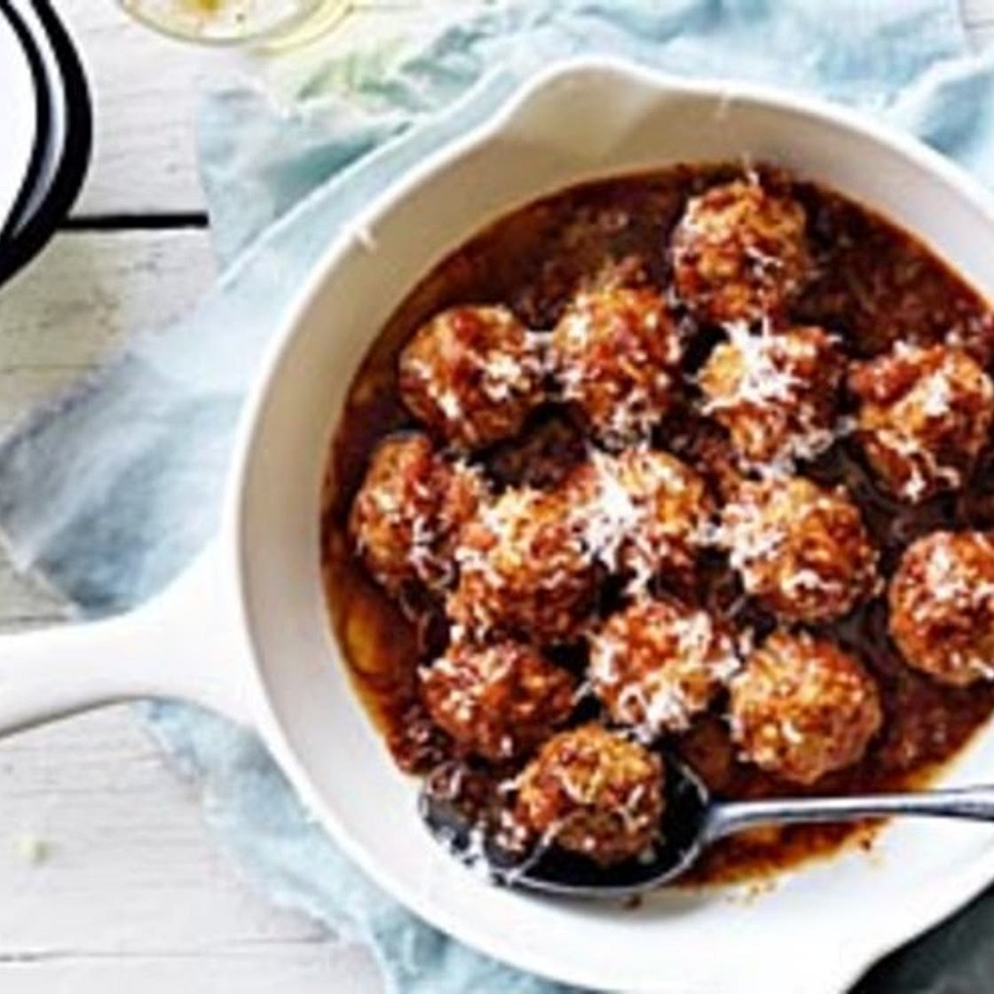 Meatballs in chipotle sauce