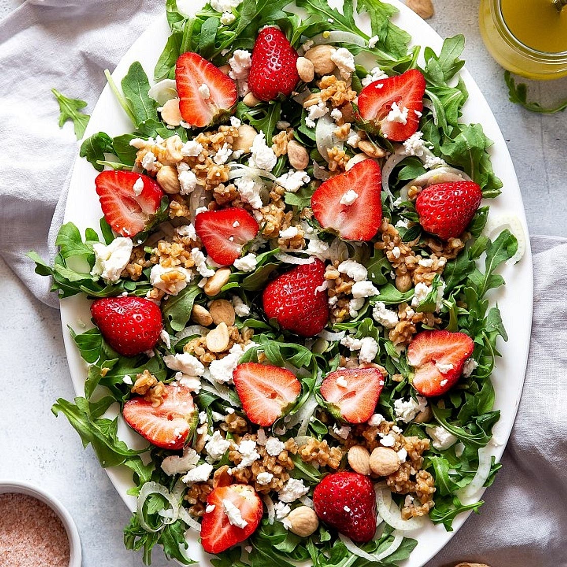Spinach Strawberry Salad