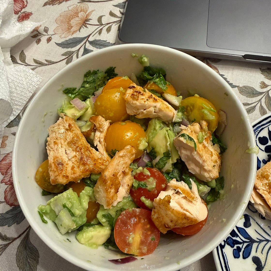 Grilled Salmon with Avocado Salsa (Healthy, Low-Carb, Paleo, Whole30)