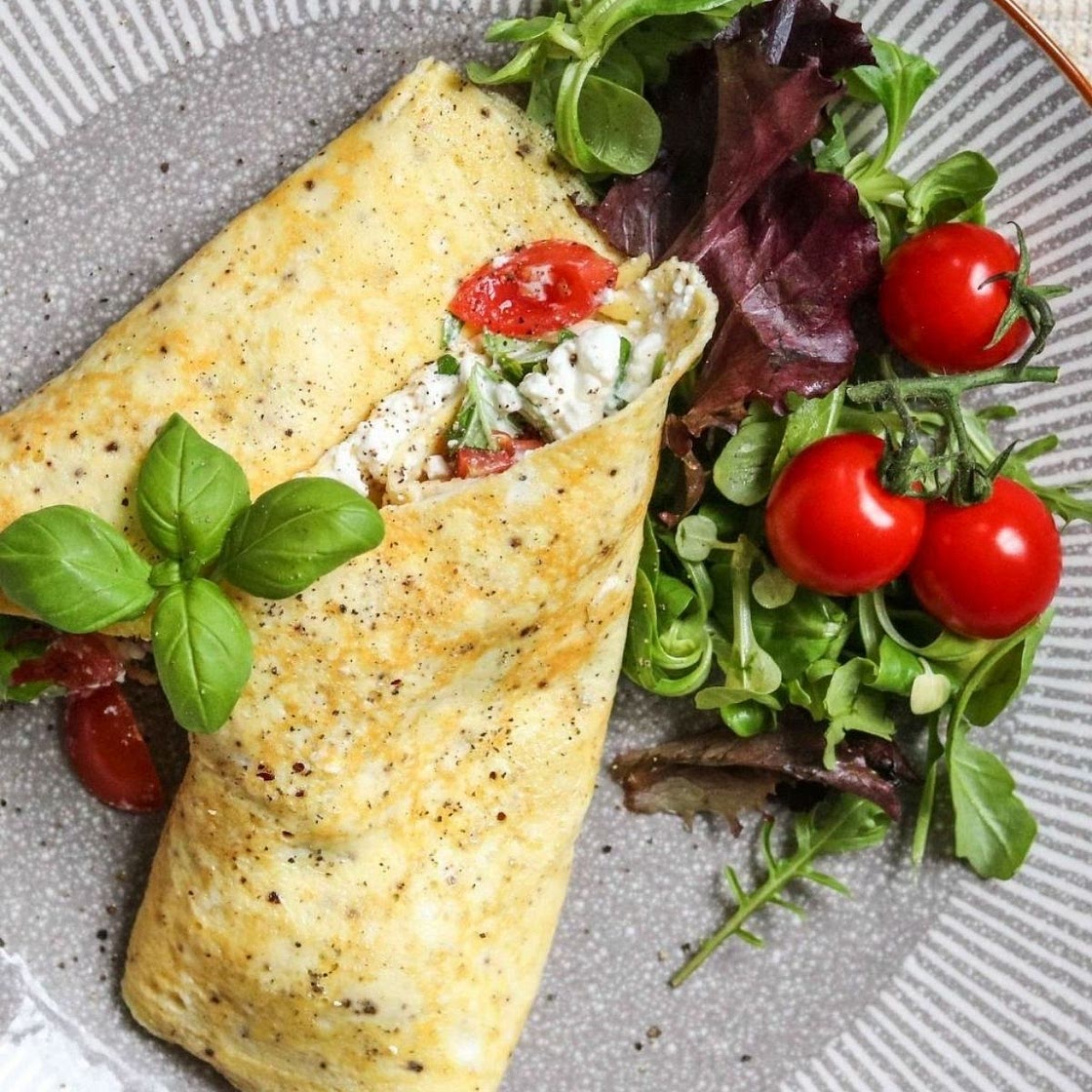 Cottage Cheese and Basil Filled Omelet