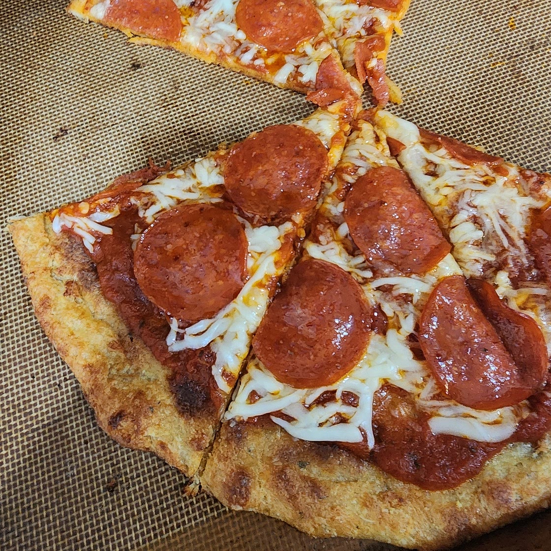 The Best Keto Pizza (Diabetic Friendly)