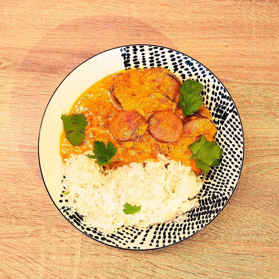 CURRY DE SAUCISSES À LA FAÇON DU ROUGAIL