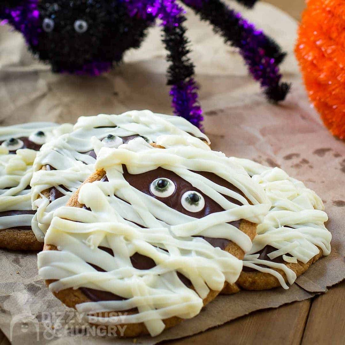 Easy Peanut Butter Halloween Mummy Cookies