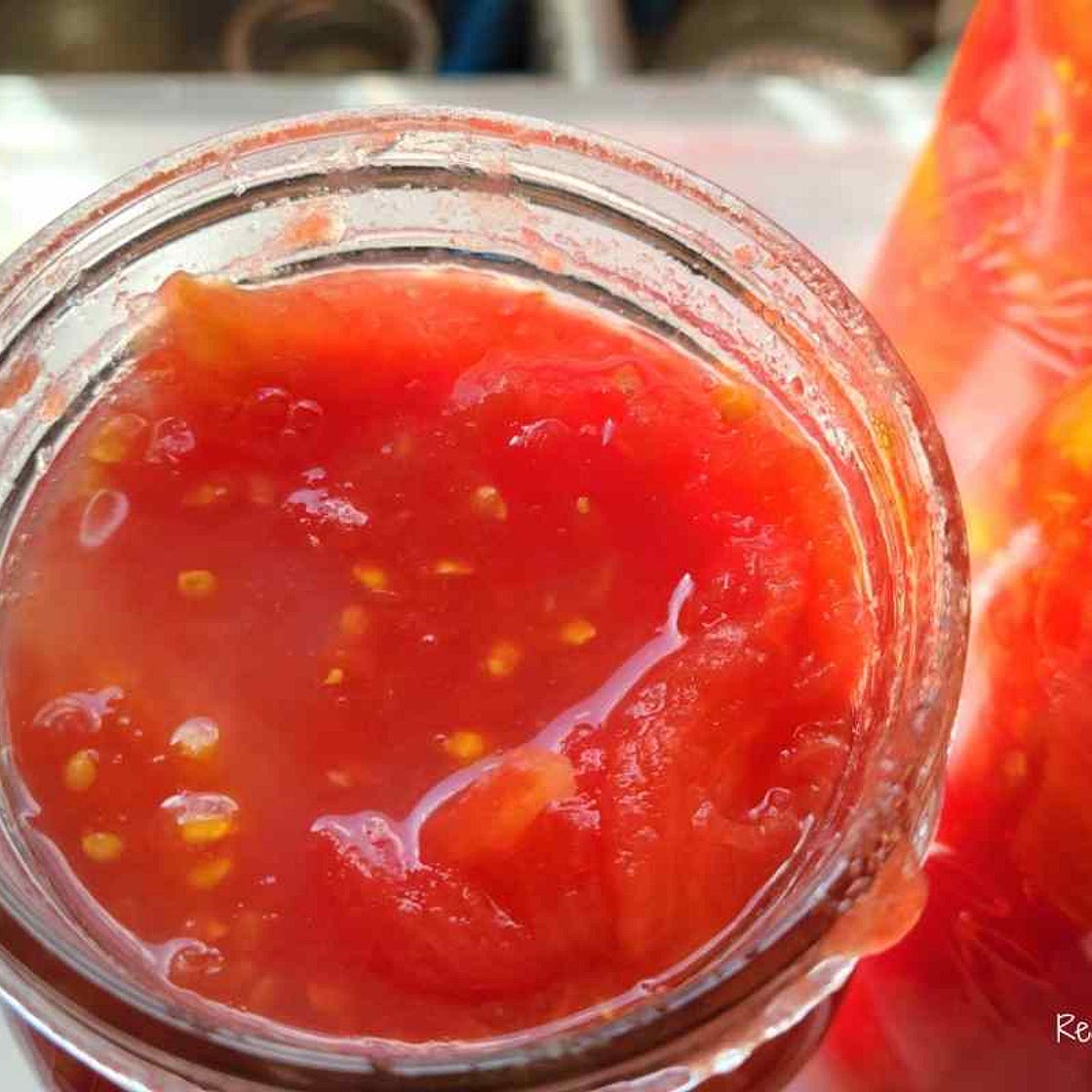 Canning Whole Tomatoes: Plum Tomatoes