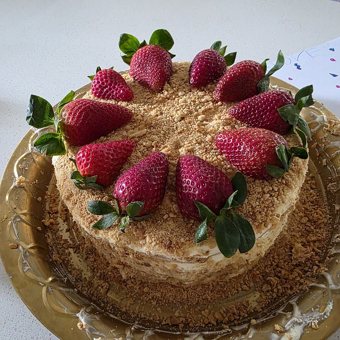 Medovik Honey Cake