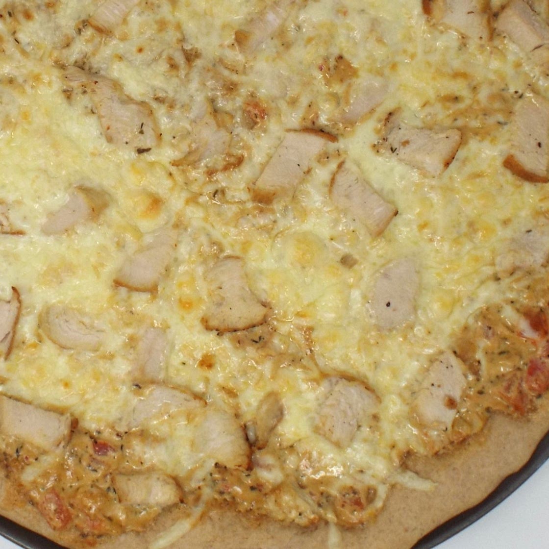 Marry Me Chicken Pizza