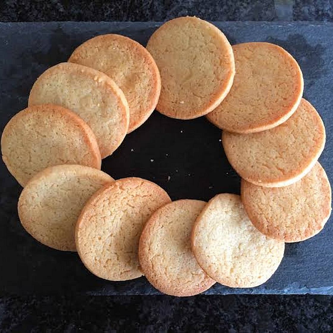 Crunchy Tea Biscuits