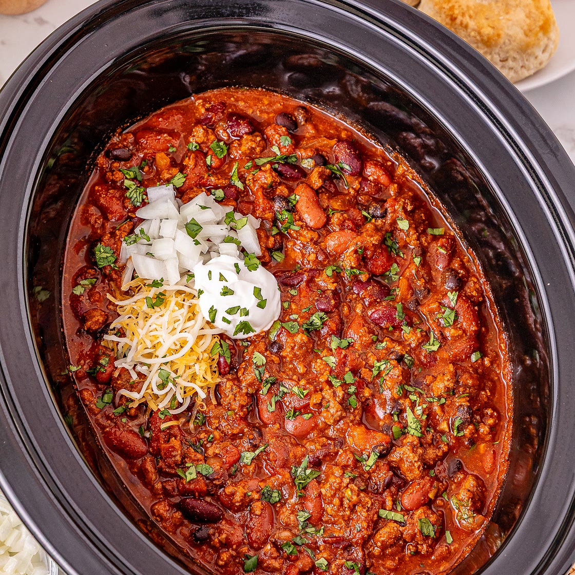 Easy Crockpot Chili With Beans