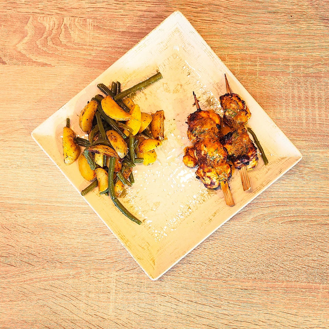 BROCHETTES DE POULET AU PESTO ROSSO