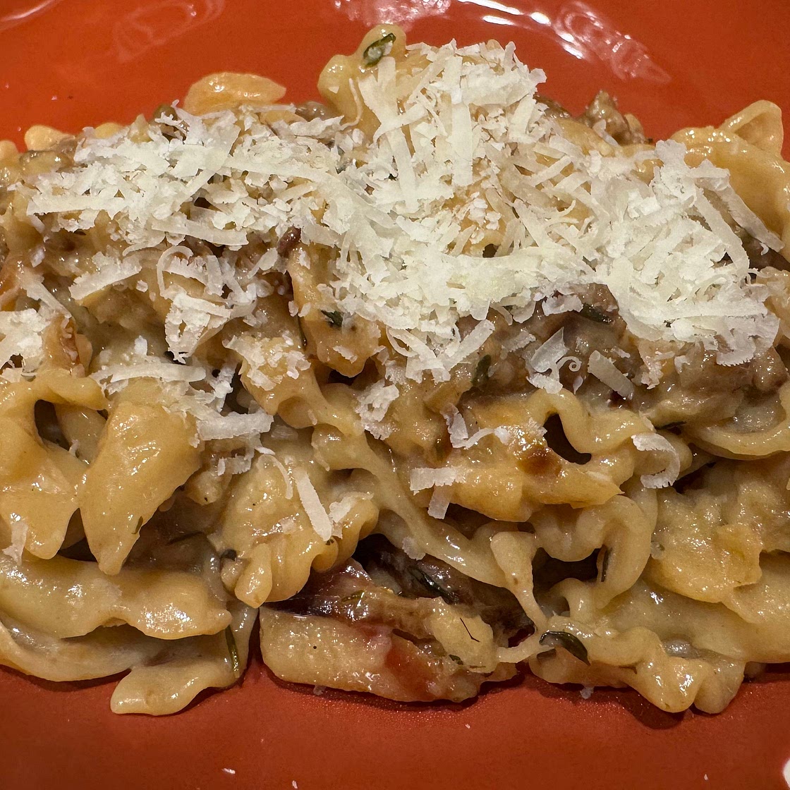 Caramelized Apple, Onion, and Sausage Pasta