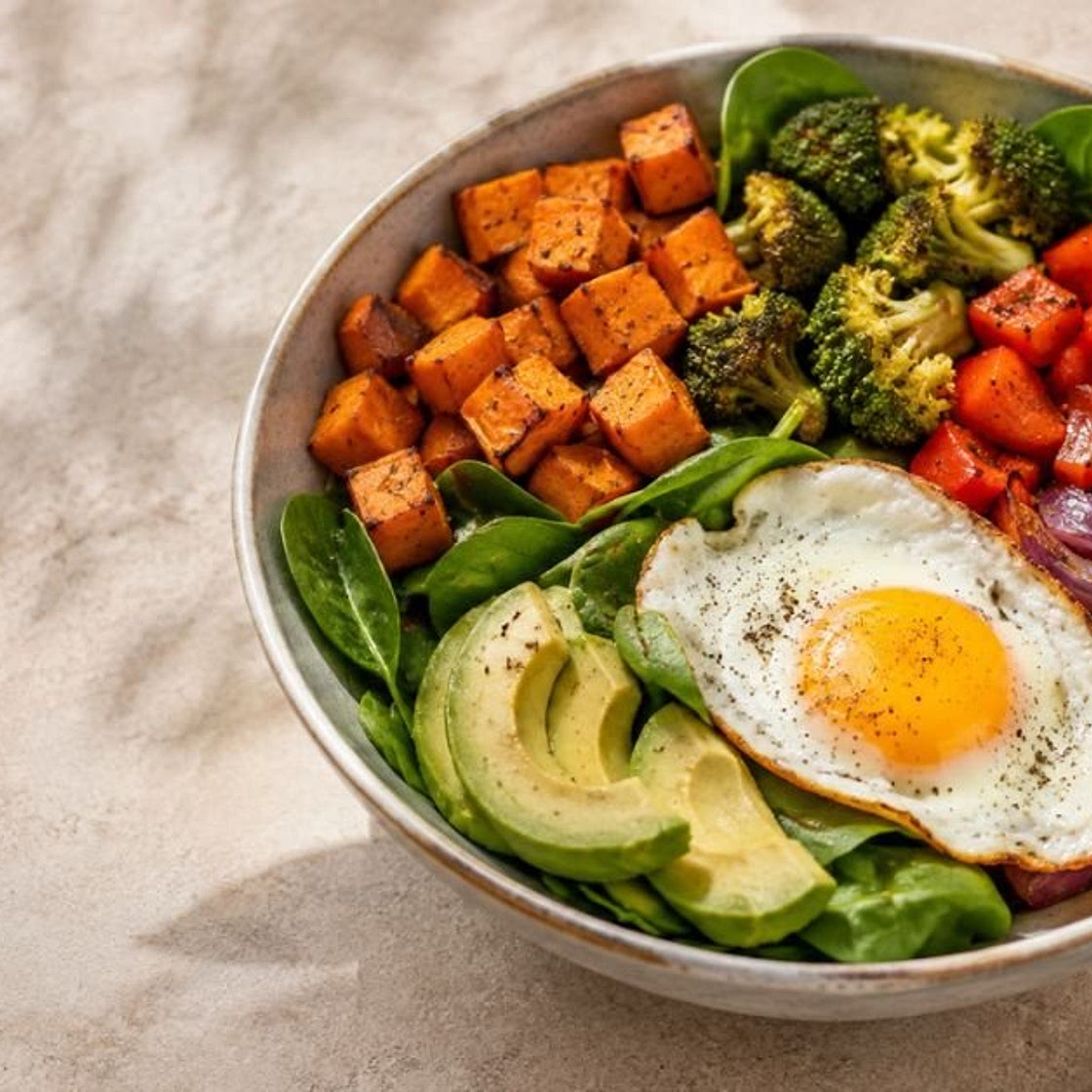 Veggie Breakfast Bowl: A Healthy, Savoury Recipe for Meal Prep