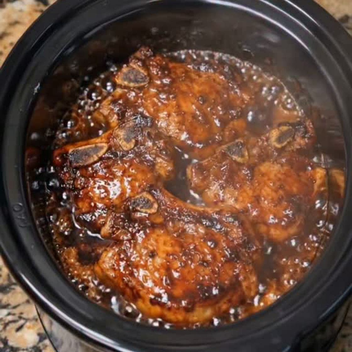 Slow Cooker Honey Garlic Pork Chops