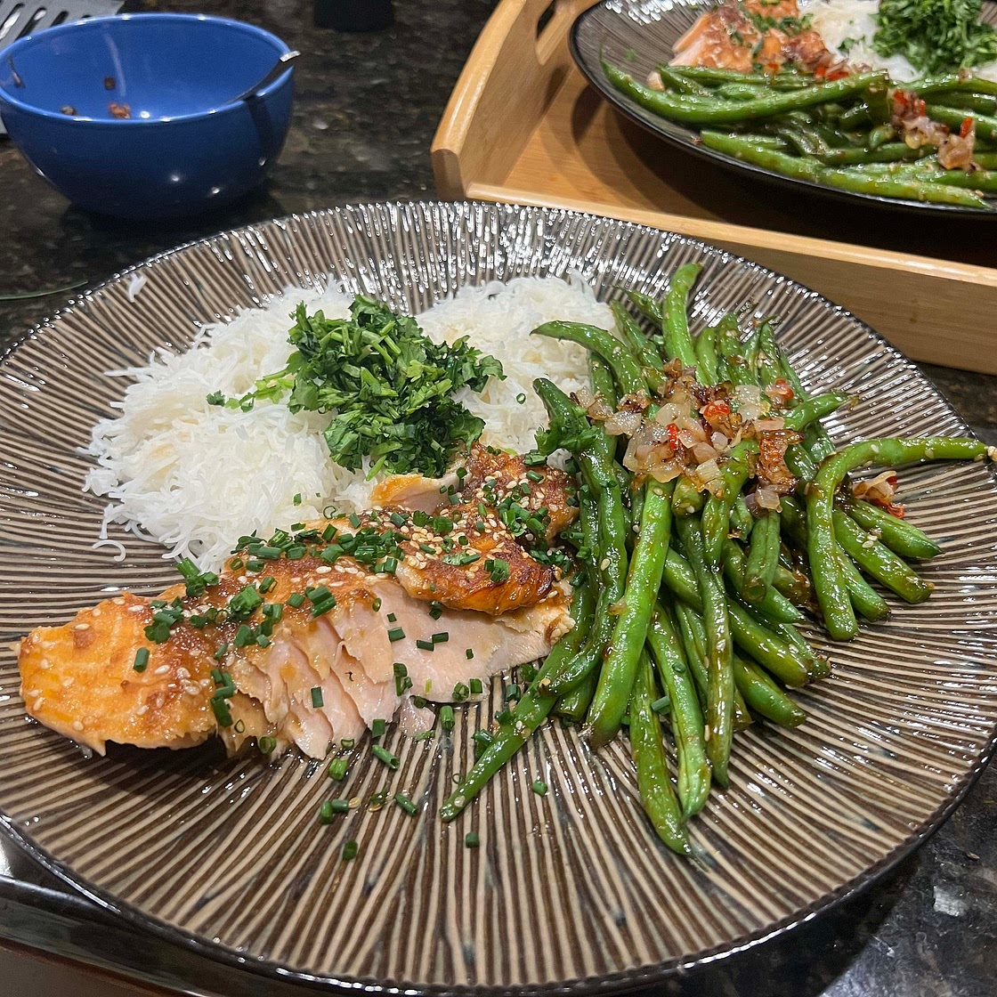 Sesame Glazed Salmon and Green Beans