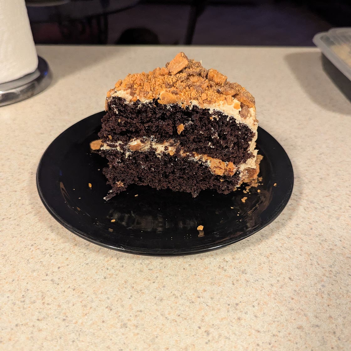 Laura's Butterfinger Bonanza Cake