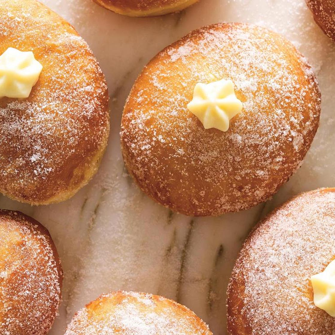 Italian Bomboloni Doughnuts