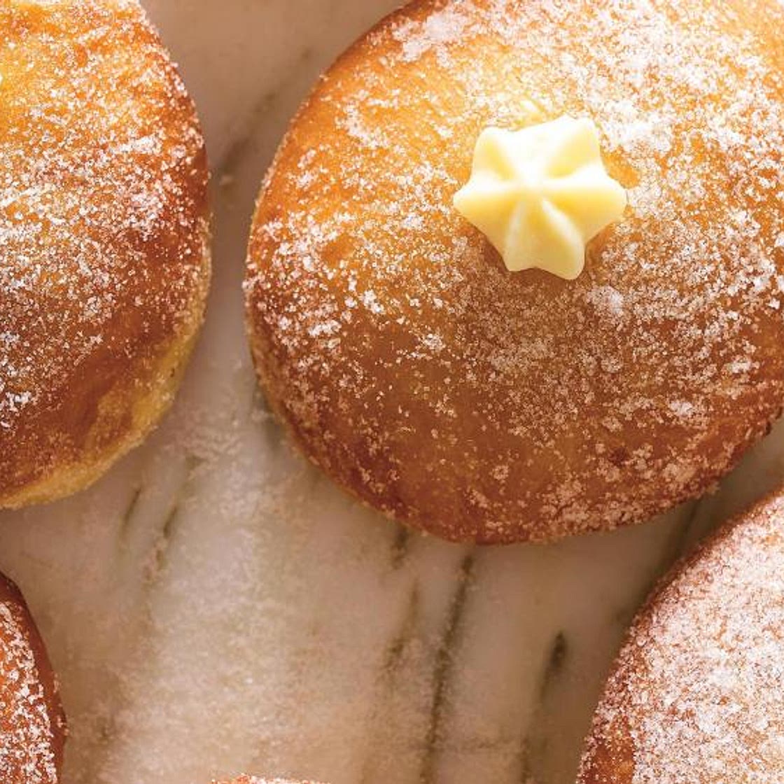 Italian Bomboloni Doughnuts