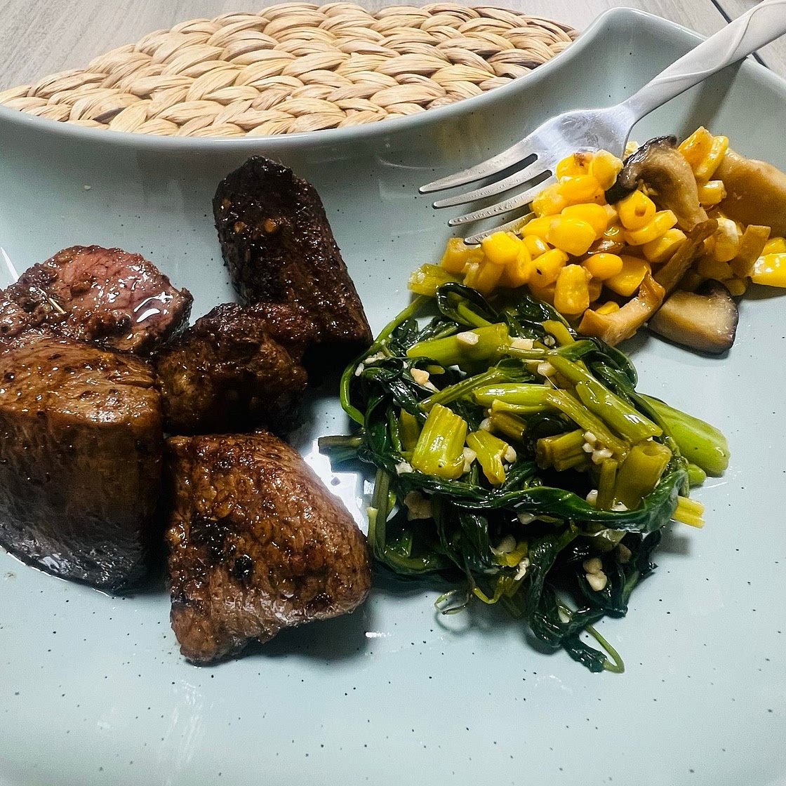 Garlic Butter Steak Bites