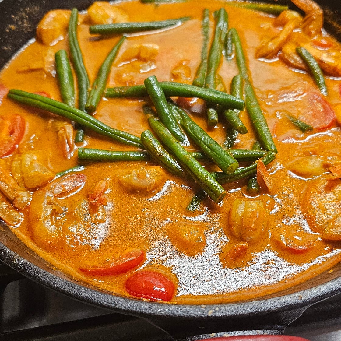 Coconut Thai curry shrimp