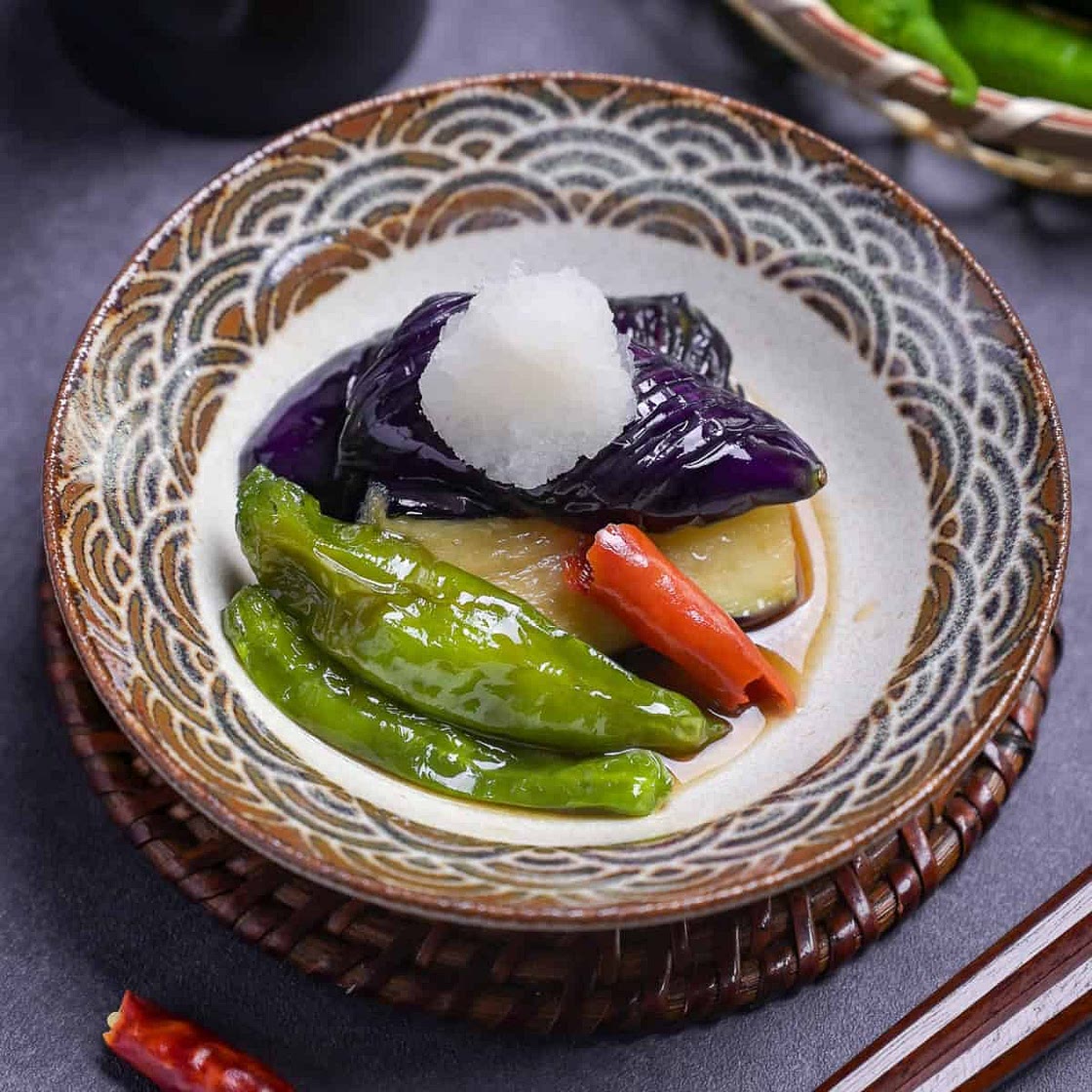 Nasu no Agebitashi (Japanese Fried Eggplant in Dashi)