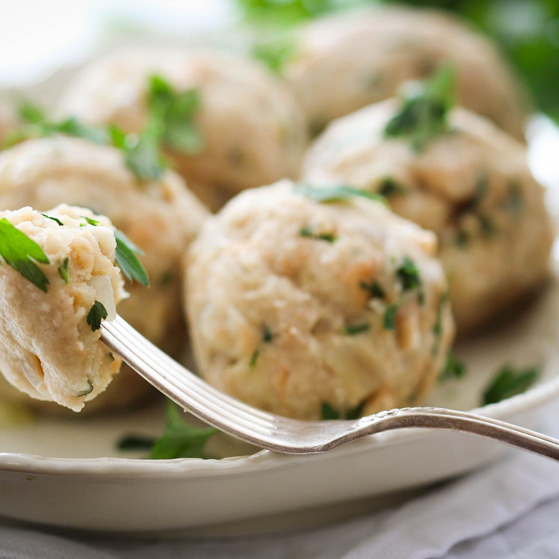 Zünftige vegane Semmelknödel