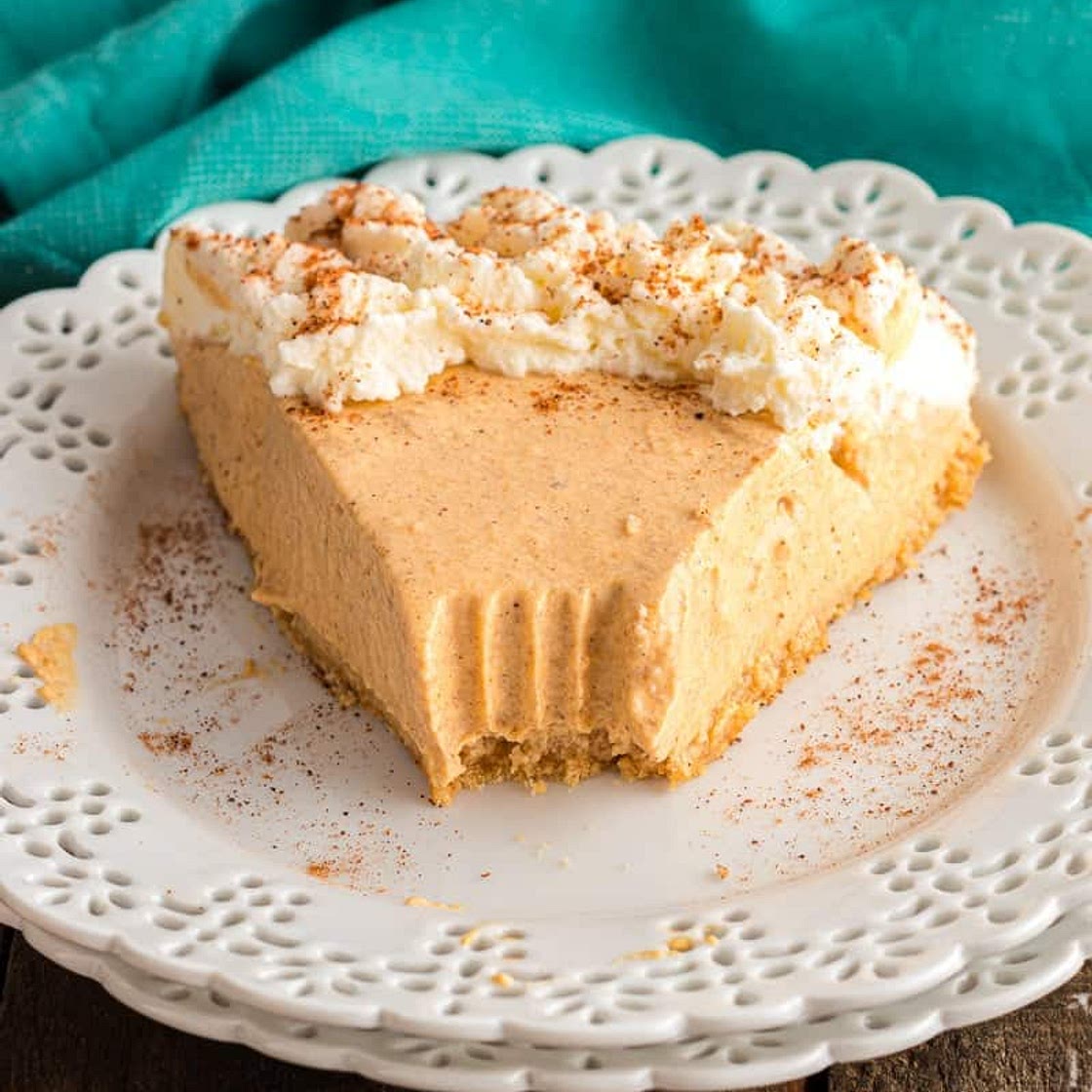 Pumpkin Mousse Pie With Cream Cheese