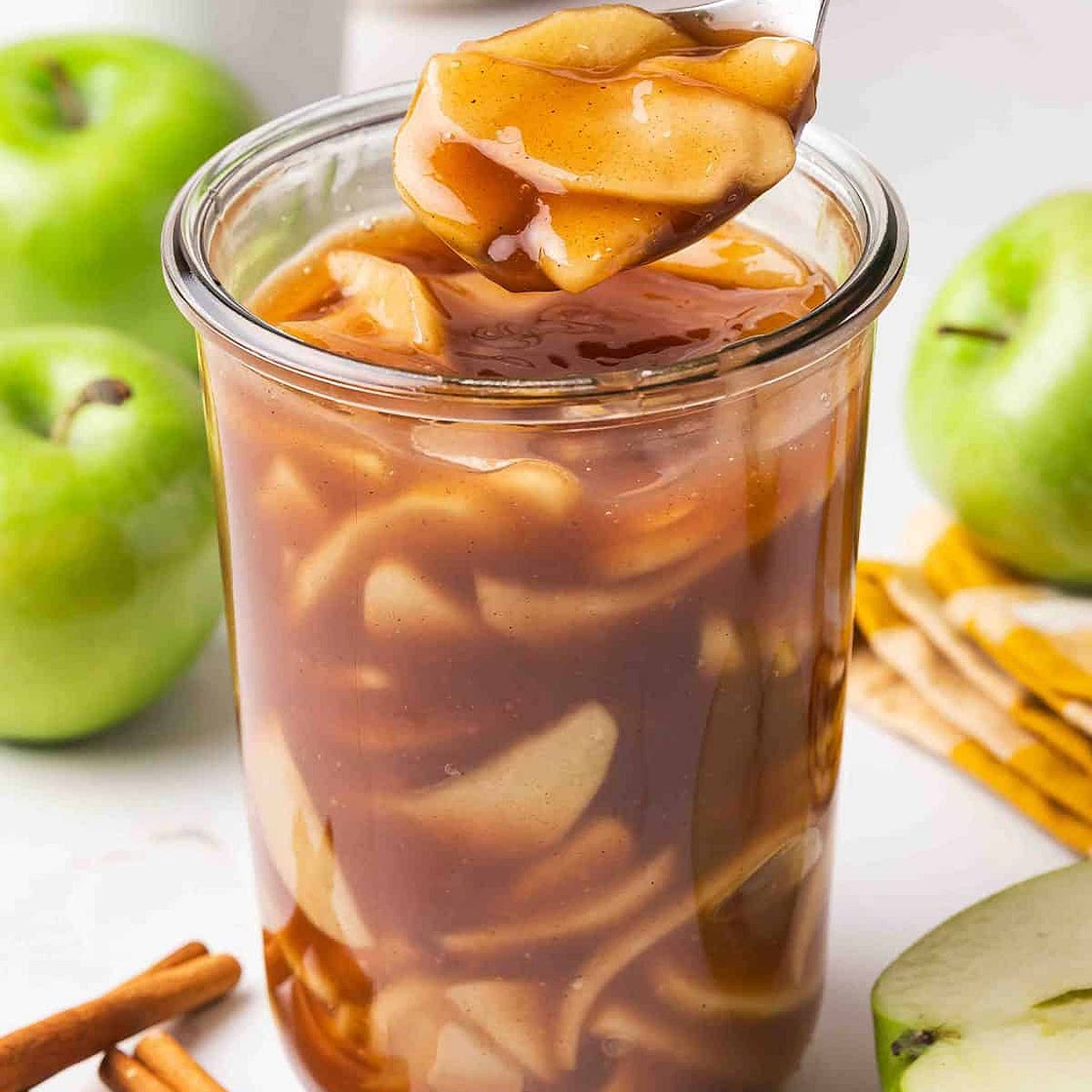 Homemade Apple Pie Filling