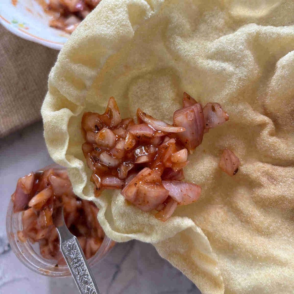 Easy Indian Onion Chutney Recipe (No-Cook Dip For Poppadoms)