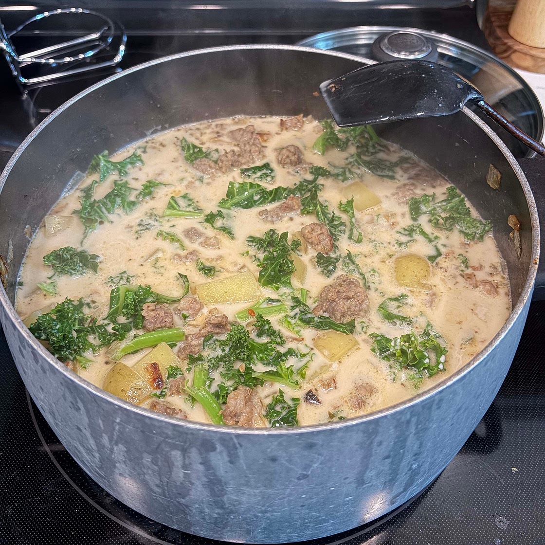 Easy Olive Garden Zuppa Toscana Soup