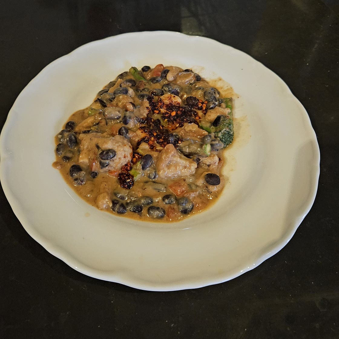 15-Minute Creamy Peanut Beans with Asparagus