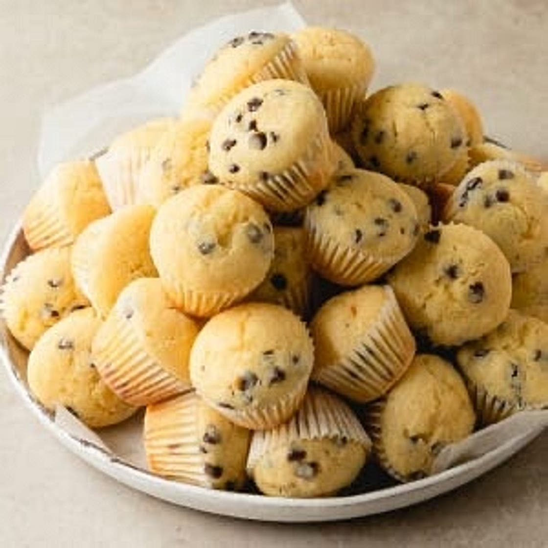 Breakfast: Mini Muffins