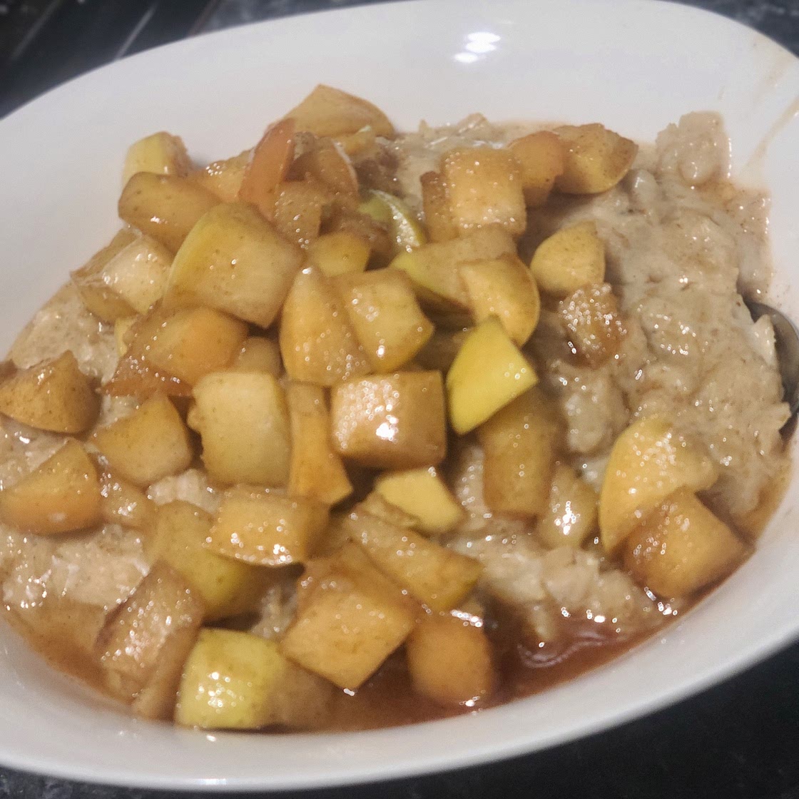 Apple Cinnamon Oatmeal