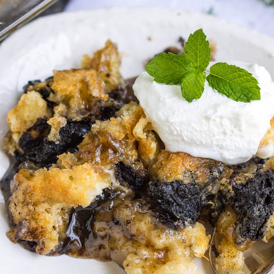 3 Step Oreo Cookie Dump Cobbler