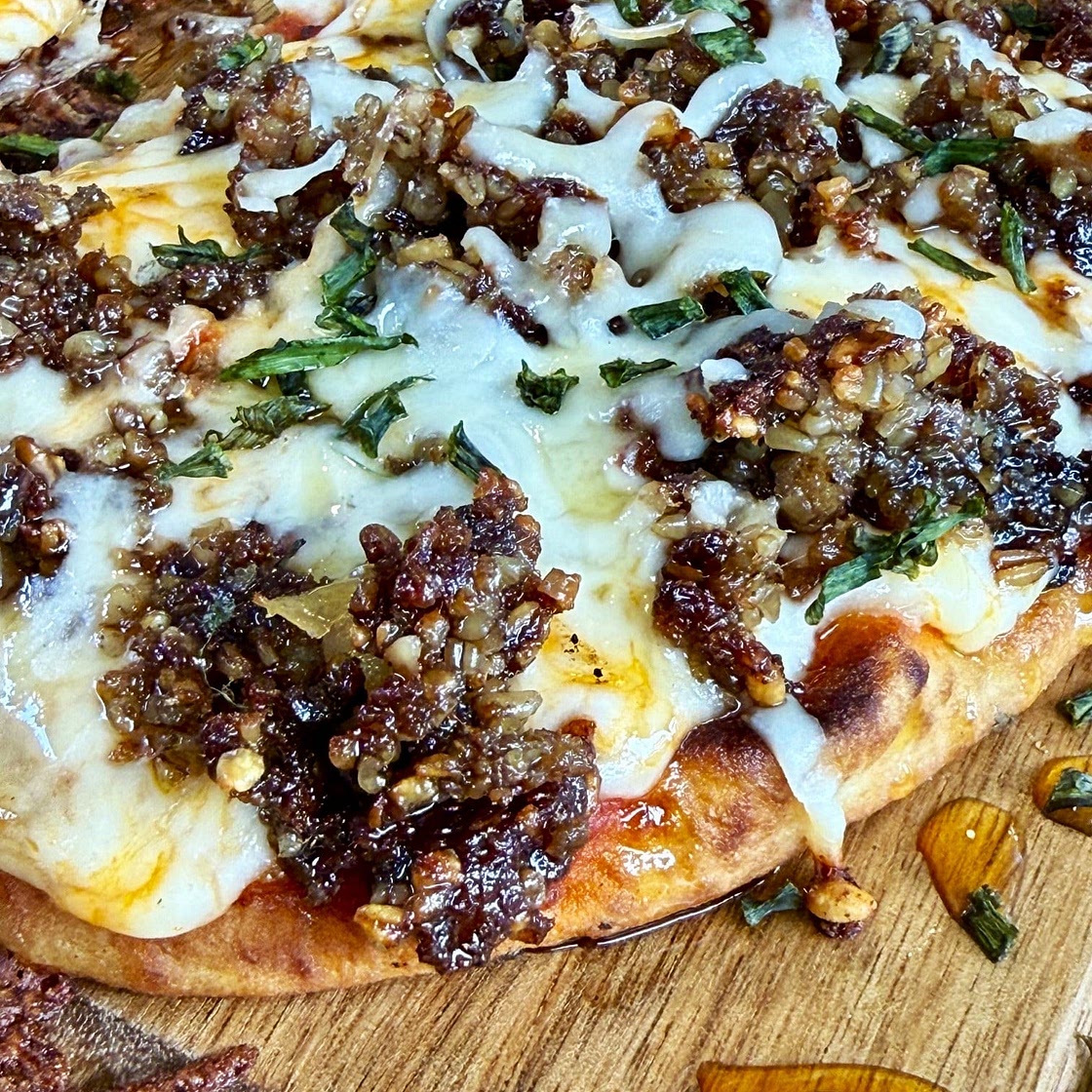 Blackstone Hot Honey Goetta Flatbreads