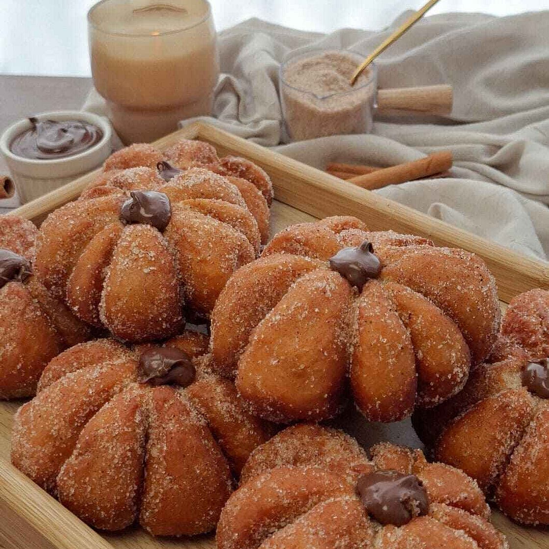 Viral Nutella Filled Pumpkin Shaped Donuts