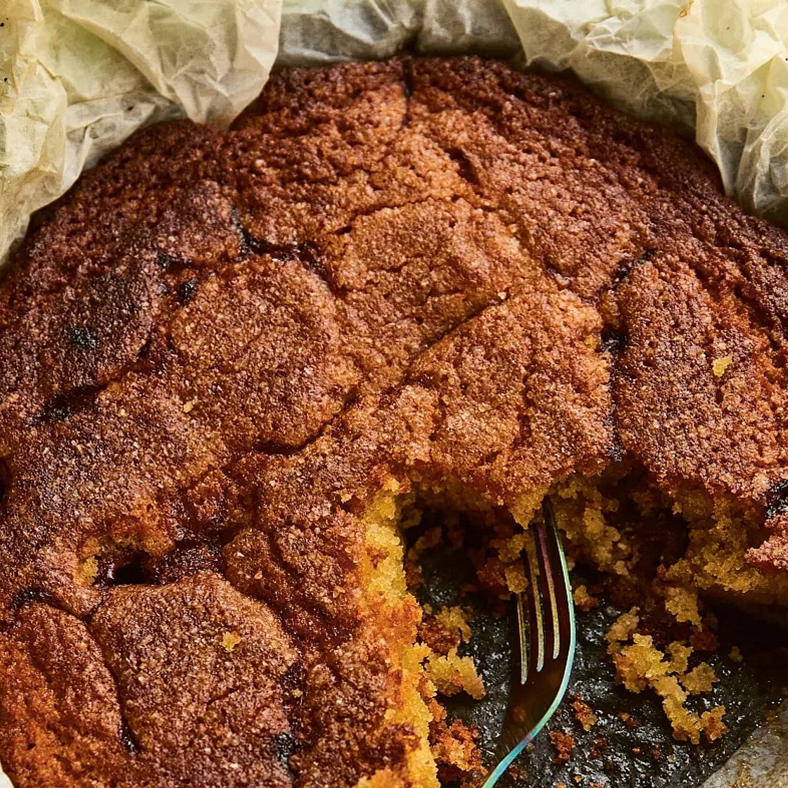 Cherry and almond cake