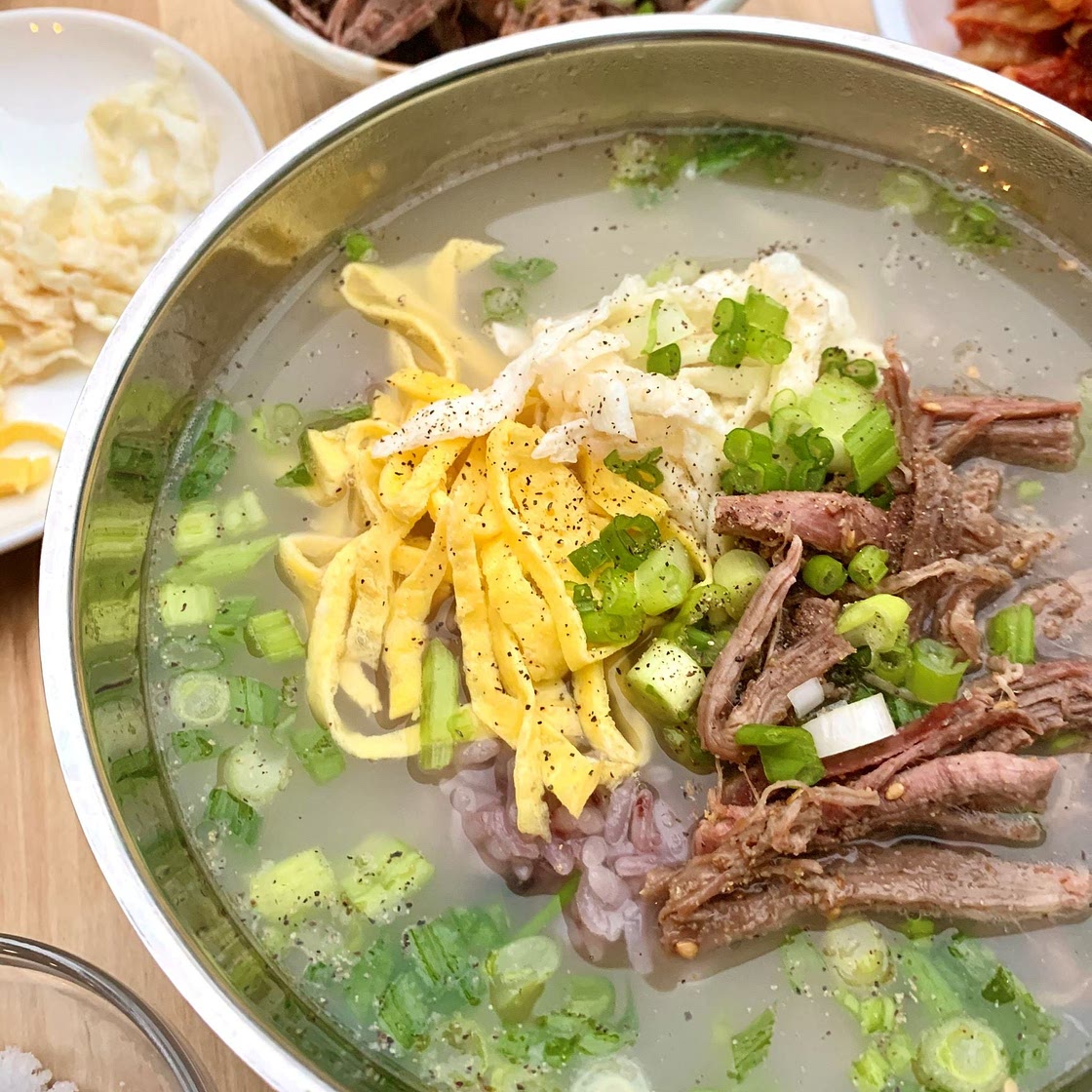 Gomtang Gold/Korean Beef Bone Soup