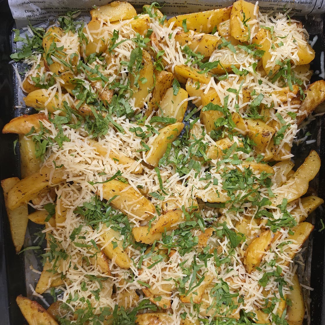 Baked Garlic Parmesan Potato Wedges
